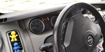 Opel Vivaro 2.0 CDTI 84kw 9 míst - 9