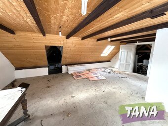 Prodej původního vesnického rodinného domu  v obci  Modřec - 9