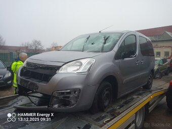 Prodám na náhradní díly Peugeot - 9