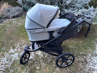 Thule Urban Glide 3 Black + hluboká korbička + pláštěnka - 9