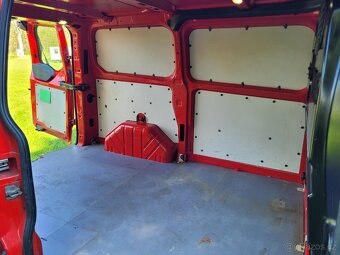 Ford Transit Custom 2,2 TDCi - 9