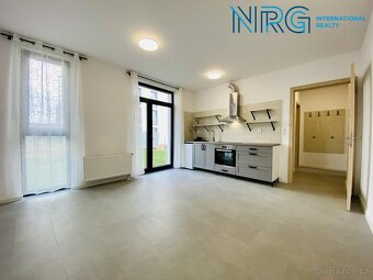 Pronájem bytu 1+kk, zahrádka 85 m2, Janovická, Kolín - 9