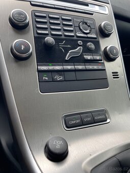 Volvo 2.4 D5 AWD 151kw - 9