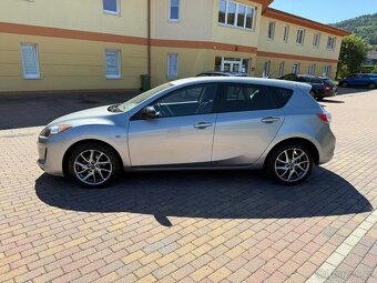 MAZDA 3 1.6i 77kW-2013-61.165KM-VYH.OKNO A SEDADLA,KLIMA- - 9