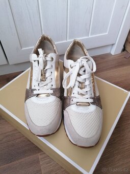 Dámské tenisky Michael Kors - 9