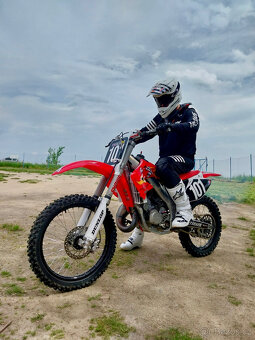 HONDA CR125R - 9