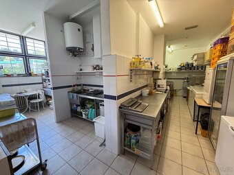 Přenechání nájmu – plně vybavená cukrárna, Praha 5 – Radotín - 9