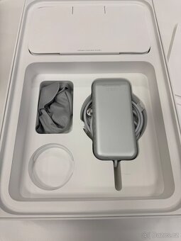 Apple Vision Pro 1TB - 9