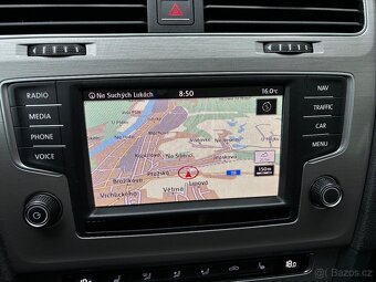 Volkswagen Golf, 1.2 TSi PĚKNÁ VÝBAVA SERVISKA NEHAVAROVANÉ - 9