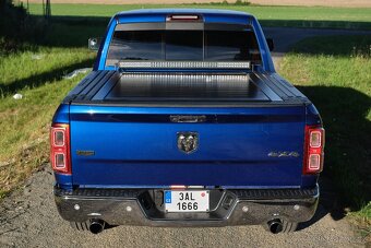 Dodge RAM 1500 Laramie Crew Cab 2018 RAMBoxy odpočet DPH - 9