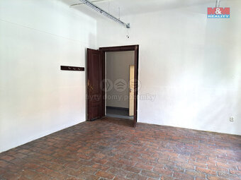 Pronájem obchodního prostoru, 221m2, ul. Riegrova, Brno - 9