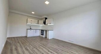 Byt 4+kk Chomutov - 9