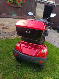 Elektrická tříkolka SELVO 31000 - 9