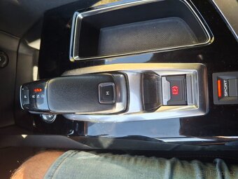 Peugeot 5008 GT LINE2.0HDi 180 S&S EAT8 - 9