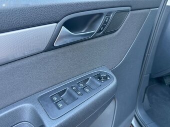 Volkswagen Sharan,2.0TDI DSG 7 míst - 9