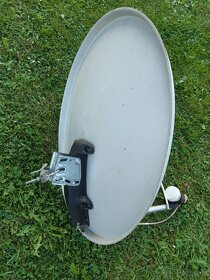 Prodám satelitní komplet + antény + televizor GOGEN úhl.80cm - 9