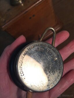 starý telefon - 9