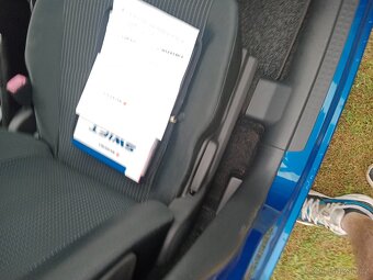 Suzuki Swift 1.3 - 9