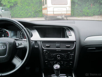 Audi A4 Avant 2.0 TDI - 9