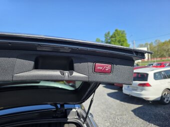 Mercedes-Benz Třídy E 220CDI AMG TZ - 9