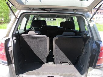 OPEL ZAFIRA 2.2 i - Tažné zařízení, 7 míst - 9