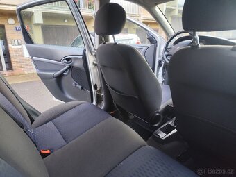 Ford Focus 1.6 benzin, 2001, STK do 2027 - 9