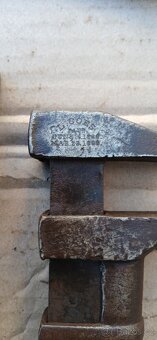 Hasáky,, svěrák - 9