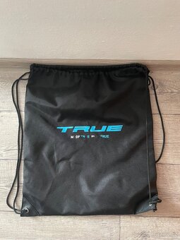 Profesionální brankářské brusle True Custom Two Piece - 9