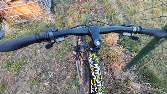 Prodám kolo specialized rockhopper - 9
