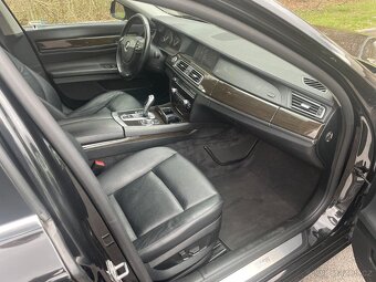 Prodám BMW 740Li - 9