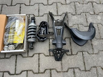Triumph Street Triple 675 - 9