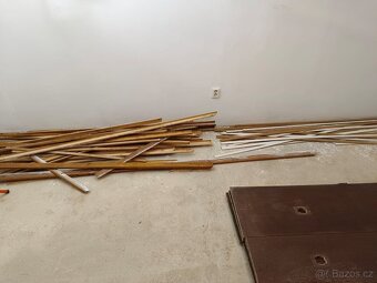 Dřevotřískové obklady - 9