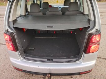 Volkswagen Touran 1.9tdi facelift - 9