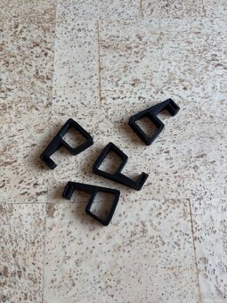 PS4 Pro 1Tb + 2x ovladač - 9