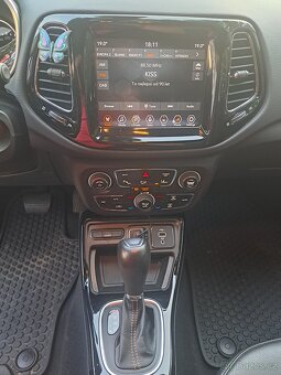 Jeep Compass 1.3 Turbo, Limited - 9