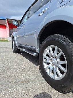 Mitsubishi pajero sport 2011p - 9