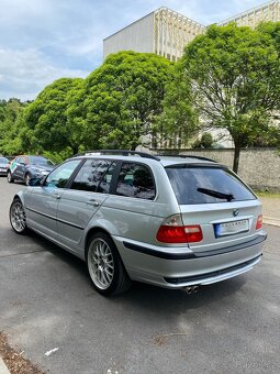 BMW e46 325i touring - 9