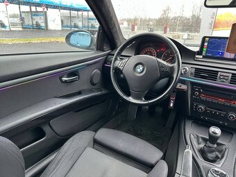 BMW 320i e92 125kW, manuál, r.v.2007,205000km - 9