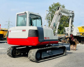 7t bagr pásový Takeuchi 175 + powertilt - 9