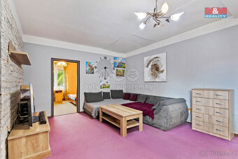 Prodej rodinného domu, 1061 m², Úžice, ul. Školní - 9