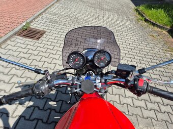 Suzuki Bandit GSF600 - 9