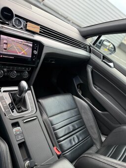 Passat 2.0 TDI 140 kW DSG R-Line DPH - 9