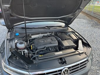 Volkswagen Passat 2.0TSi 4Motion R-line - 9