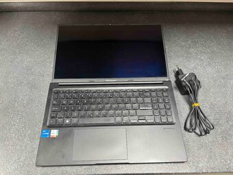 ASUS Vivobook 15 X1505VA-OLED128W, 16 GB RAM - 9