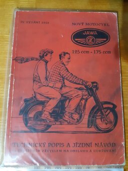 Příručky,katalogy,návody - 9