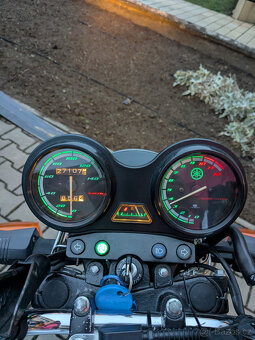 Yamaha ybr125 - 9