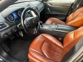 MASERATI GHIBLI 3,0DV6 - 202kW - DPH - SUPER STAV - 9
