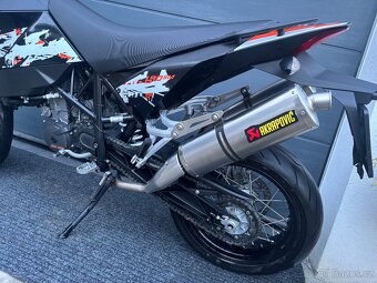 KTM 690 SM Akrapovič - 9