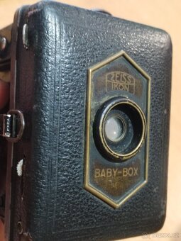 Zeiss Ikon Baby Box Tengor fotoaparát - 9