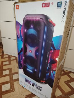 JBL 710 - 9